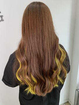 ヘアーデザインルアナ(Hair design Luana.) インナーカラー イエロー
