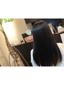 頭皮環境を改善し、健康的な美髪へ導きます！日頃の疲れを癒しながら、極上のリラックスを。