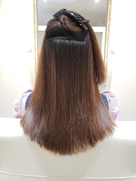 オルガ(Olga) 髪質改善/縮毛矯正/ストレート/ナチュラル/カラー/白髪染め