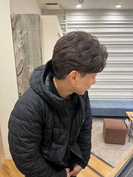 ナンバー エミライ 溝の口(N° emirai) 爽やかツーブロック刈り上げ束感アップバング