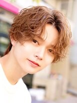 オーシャントーキョー 心斎橋(OCEAN TOKYO WEST)&nbsp;ミディアムセンターパート波巻きパーマウルフ