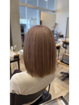 グランデュール サンストリート浜北店(GRANDEUR) ミルクティーカラー