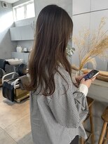 ミント(mint) 柔らかい色合いのオリーブベージュ!