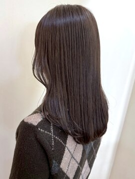 ビューティシモ 川越(Beautissimo) グレージュ くすみカラー セミロング レイヤーカット 艶髪 20代