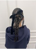 編みおろしリボンヘア