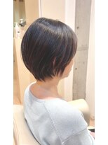 チル アウト ヘア ロジック(chill out hair Logic)&nbsp;前下がりグラデーションボブ