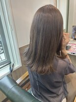 イエン(ien)&nbsp;アッシュベージュカラー