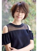 猫っ毛の方でもチャレンジしやすい、ひし形ショートスタイル
