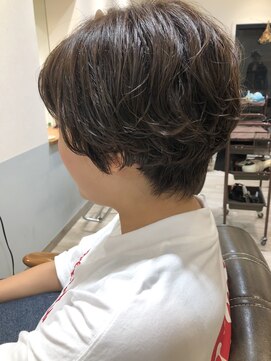 メルト 吉祥寺(melt) 【melt】丸顔の方にもおすすめ☆小顔ショート×ニュアンスパーマ