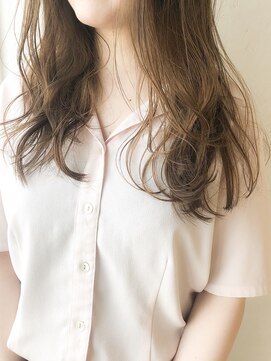 リアン(Lien) ソフトブリーチ×アッシュベージュ/熊田佳奈子