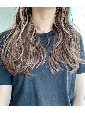 e.m.a プレミアムビューティーサロン 栄駅店(e.m.a PREMIUM BEAUTY SALON) アクセサリーカラー
