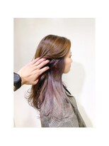 アズール 草加(azule)&nbsp;ブリーチ一回で作るインナーカラー