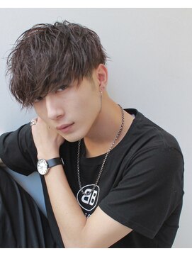 シン(syn) ツイストスパイラルパーマ