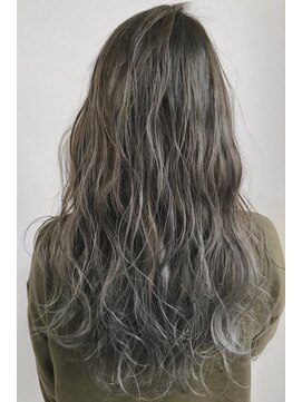 ラフィスヘアー シャルム 渋谷店(La fith hair charme) 【La fith】アッシュグレージュ×ナチュラルウェーブ