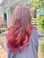 エム インターナショナル 春日部本店(EMU international)&nbsp;チェリーピンクのグラデーションカラー