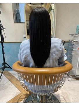 ロンド ストラーダ 心斎橋(Lond strada) ★柔らか縮毛矯正で艶々サラサラ美髪★
