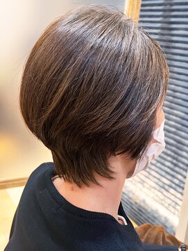 ヴィヴァーチェイルソーレ(VIVACE ilsole) 20代30代40代ナチュラルハイライトアッシュベージュ立体感