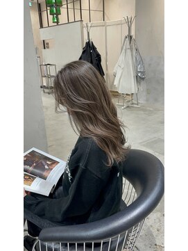 ディーン エクラ(DEAN ECLAT) ハイライト　グレージュ