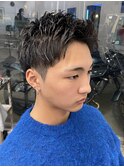 刈り上げスパイキーショート