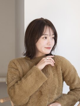 ガーデンヨコハマエスト(GARDEN YOKOHAMA est) ボブ　外ハネボブ　くびれヘア　切りっぱなしボブ　暗めカラー