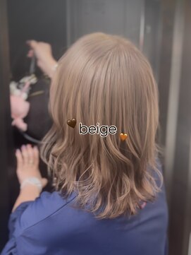 モレッティウィズリゴヘアー(Moretti with RIGO hair) ベージュ