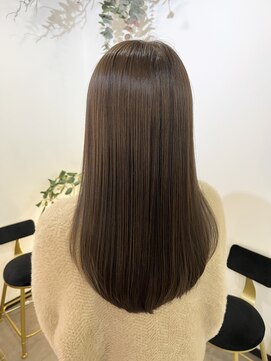 カイル(kyle) ナチュラルくすみブラウン