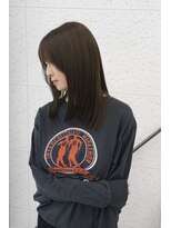 ビーヒアナウ N゜03 金沢駅西店(BE HERE NOW)&nbsp;くびレイヤーカットオリーブグレージュワンカールデザインカラー