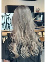 サロウィン 下北沢(SALOWIN)&nbsp;くすみすぎないミルクティーカラー