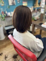 ハウオリ(hau'oli)&nbsp;レイヤーボブ×透明感ブラウン