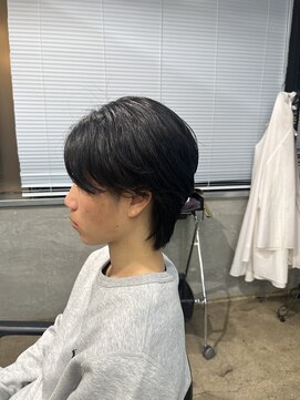 リラクオーレメンズ(LIRA CUORE men's) 毛流れパーマ