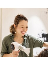 ヴェレタ(veLeta)&nbsp;KOMATA AMI