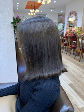 フェイバー 警固店(FAVOR) オリーブブラウン×切りっぱなし/パーソナルカラー診断