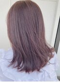 ピンクグレージュ