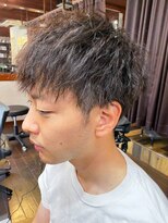 ヘアークリエイ トポライトウィロー 烏丸(Hair Create Polite willow) 20代30代メンズツイストパーマ束感トラッドオシャレ感ショート