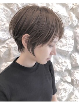 モアナバイヘッドライト 沖縄八重瀬店(Moana by HEADLIGHT) Moana【八重瀬】#コンパクトショート#耳掛けショート#ベージュ