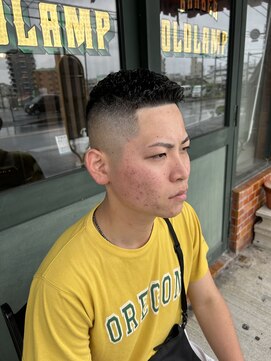 バーバー オールドランプ(BAR BER OLDLAMP) アップバング(アイロンパーマ)