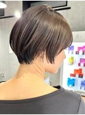 30代40代大人女性/前髪ありショートボブ/ショートヘア/髪質改善
