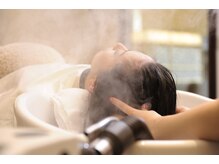 非日常間に浸ることのできるヘッドスパ。