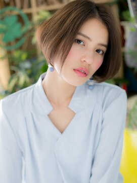 カバーヘア ブリス 戸田公園西口店(COVER HAIR bliss) センターパートグレージュツヤ髪ボブh3戸田公園20代30代40代