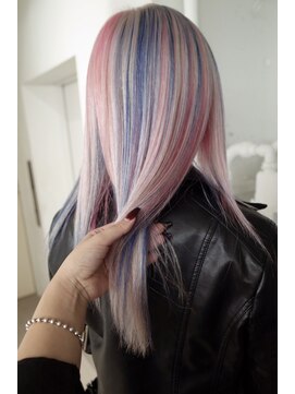 レコ 渋谷(LECO) pink、blue、White mix color