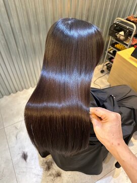 ジーナ 本八幡(Zina) ショコラブラウン艶カラー Zina本八幡