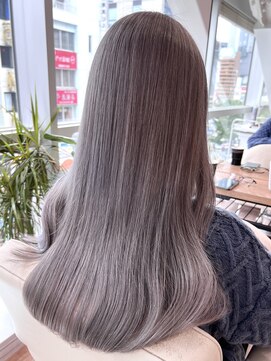 ジーナ 池袋(Zina) グレージュ/シルバーグレージュ/グレー/アッシュ/池袋美容院