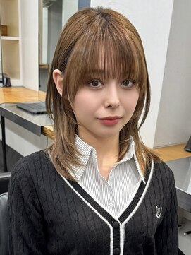 アビー(ABBEY3) レイヤーカットミディアムレイヤー顔周りレイヤーロングレイヤー