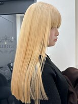 エトワール(ETOILE)&nbsp;抜きっぱなし/ブロンド/ブリーチ/ハイトーン/履歴修正