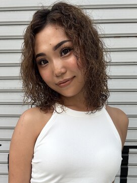 サル(saru) ブリーチ×スパイラルパーマ