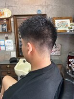 アールズ ヘア(R's hair) MEN’S HAIR/波巻きツイストスパイラル/リバースセンターパート