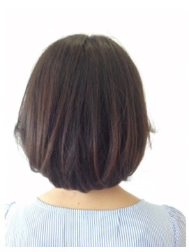 キャレモア(CARREMORE) Aラインボブ