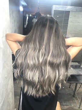 アポロ 横浜駅店(apollo) 星野式バレイヤージュ