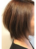 オクトーバー シュクガワラ(OCTOBER SHUKUGAWARA)&nbsp;透け感のあるボブ♪