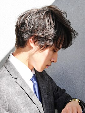 アフロート ディル(AFLOAT D'L) ソフトツイスト黒髪マッシュネオウルフオリーブカラーワンレン